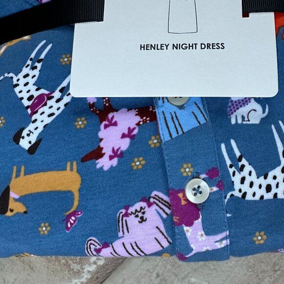 VERA BRADLEY BARK PARK DOGS HENLEY NIGHT DRESS/NIGHTSHIRT:NWT  MEDIUM or LARGE - Picture 6 of 15